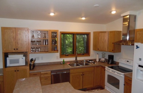 Sister Bay House | Cardinal Crest of Sister Bay