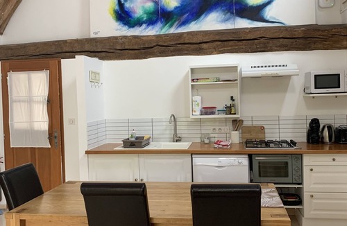 Monteaux Cottage | Character Accommodation, 2-4 guests, Heated Pool In The Heart Of Val de Loire
