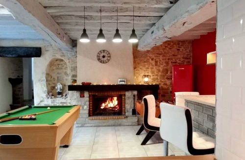 Martigne-Ferchaud House | Character farmhouse with 6-bedroom pool and small pond.