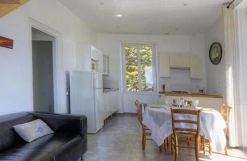 Tharon-Plage House | Charmant gîte face mer avec balcon privé, proche Pornic, tout confort assuré - FR-1-306-1025