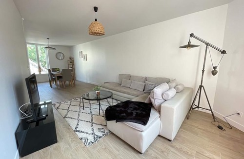 Brie-Comte-Robert Apartment | Charment Duplex en Centre Ville