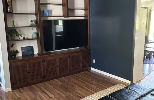 Traverse City House | Charming 3-bedroom house with AC, WiFi in awesome Traverse City