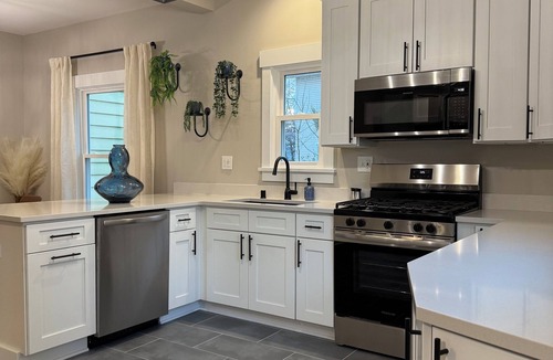 Bay View House | Charming 3-bedroom, 2-full bathroom with office, in delightful BayView.