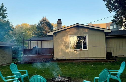 Fishers House | Charming 3-bedroom home near everything safe neighborhood. Family & pet-friendly