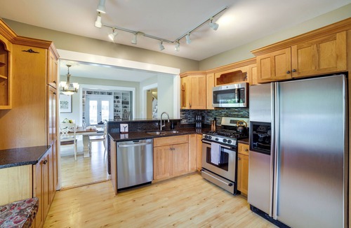 Chesterton House | Charming Chesterton Home: w/Idyllic Location!