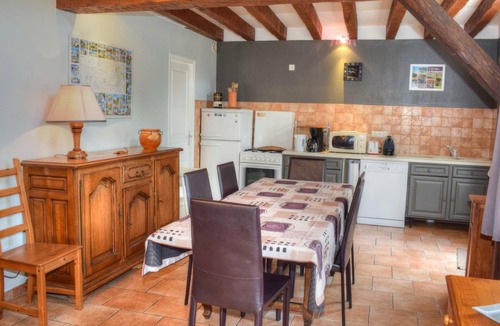 Montresor Cottage | Charming gîte in Montrésor with garden and baby equipment