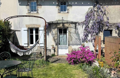 Cugand House | Charming house on the banks of the Sèvre