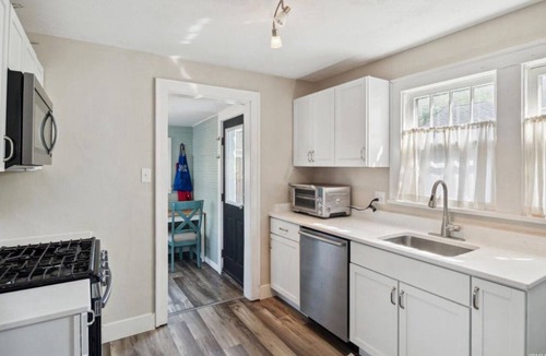 Mishawaka House | Charming Mishawaka Gem