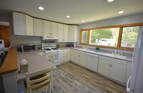 Northport Cottage | Charming Northport home on Lake Michigan. Fire pit. Dog ok.