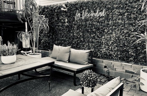Heart of Chicago Apartment | Chic 1-bedroom apartment in phenomenal Chicago with WiFi, AC