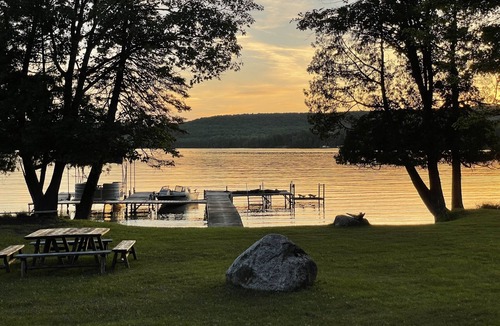 Stambaugh House | Chicaugon Lake home close to great golf and fishing opportunities.