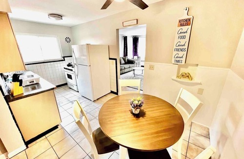 Westwood Apartment | Cincy Furnished Stays Purple Paradise Apartment