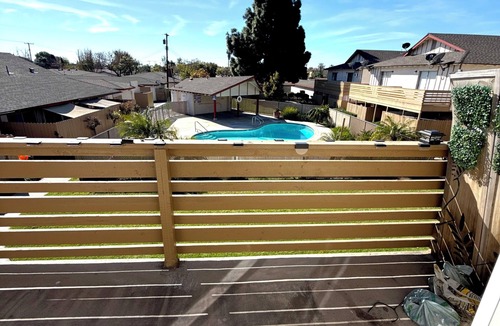 Anaheim Resort Apartment | Close to Disney, two story apartment can sleep 6 or more, with work station ps5