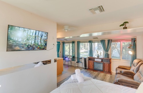 Colton Apartment | Colton Studio w/Fire Pit, 4 Mi to San Bernardino!