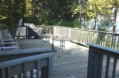 Presque Isle Cabin | Come To Me Inn - Cozy Peaceful Lakefront Cabin, Get Away & Be On Lake Time.