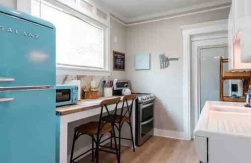 New Albany Apartment | Comfort and Modern Studio Apartment