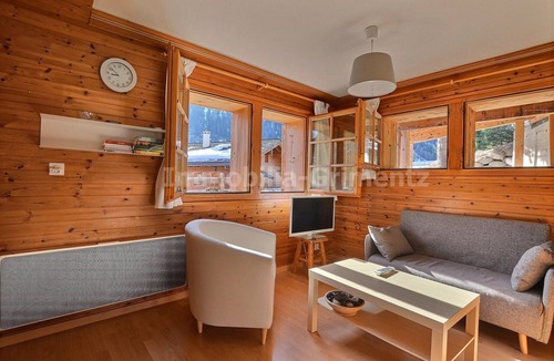 Grimentz Apartment | Comfortable studio for 2 people, living room with 2 beds, kitchen area with dishwasher, shower-WC, s