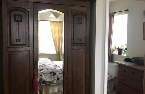 Elkhorn Cabin | Comfortable Weekend Getaway with Breakfast Available in Elkhorn, Wisconsin