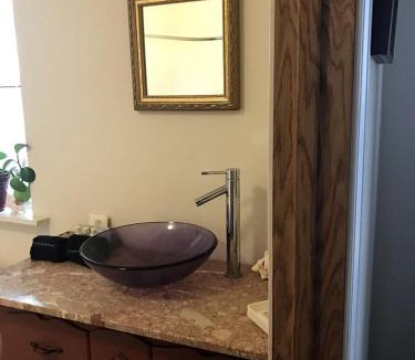 Elkhorn Cabin | Comfortable Weekend Getaway with Breakfast Available in Elkhorn, Wisconsin