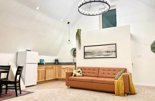 Bloomington House | Converted Barn with Hot Tub and Escape Room
