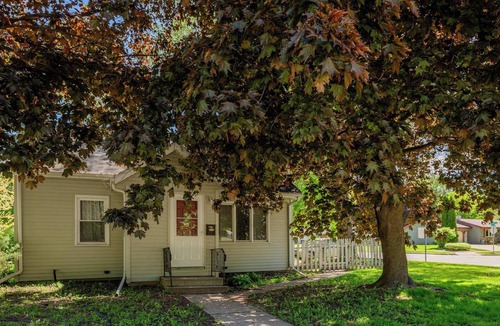 Appleton House | 𝐂𝐨𝐭𝐭𝐚𝐠𝐞 𝐨𝐧 𝐊𝐞𝐫𝐧𝐚𝐧 - Sleeps 5