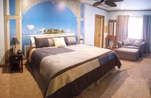 Juneau Apartment | Country Escape in Juneau Wisconsin