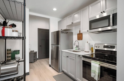 Wabash Apartment | Cozy 1-bedroom loft apartment with AC and WiFi in charming Wabash