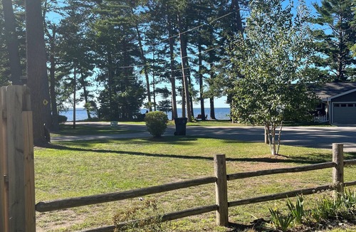 Manistique Cottage | Cozy 2-Bedroom Cottage in Manistique near Indian Lake
