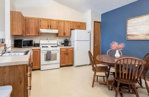 Byron Center House | Cozy 3 Bedroom Home With Attached 1 Stall Garage!