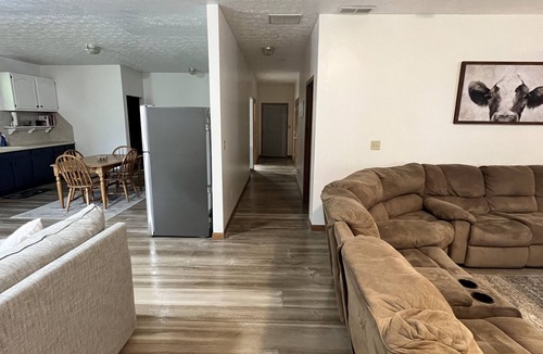 Templeton House | Cozy barn nestled on a 5-acre hobby farm, just 15 minutes from Purdue