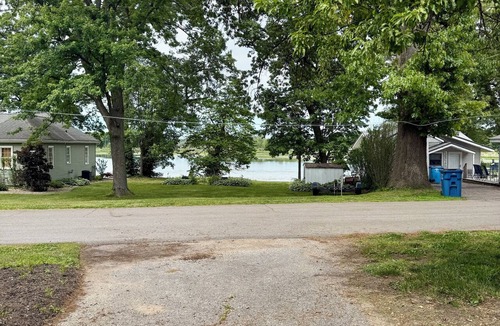 Mill Creek House | Cozy Cottage With Lake View/Hosted by MTM Premier Property Management