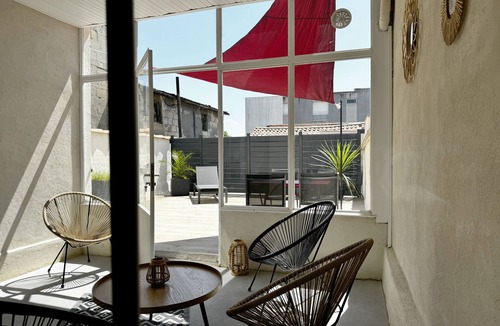 Centre Ville Apartment | Cozy Niort Obsidian Green - Appartement type 2