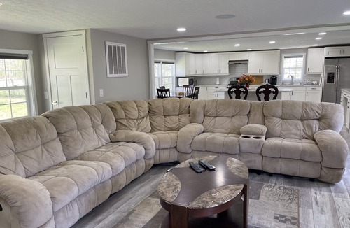 Mishawaka House | Cozy place in country settings, only 5 min from ND. No parties allowed however.