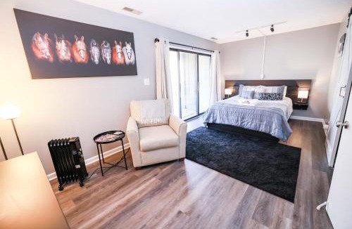 Avoca Apartment | Cozy Retreat Golf, Lake & Nature at Beautiful Lake Monroe