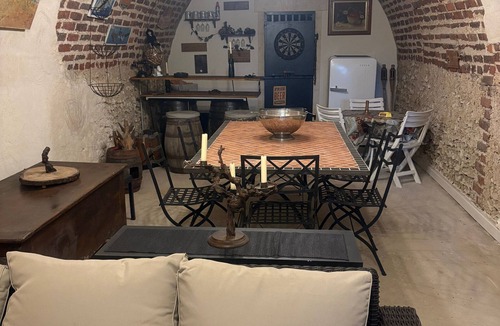 Flee Cottage | Cozy troglodyte cottage for a peaceful getaway