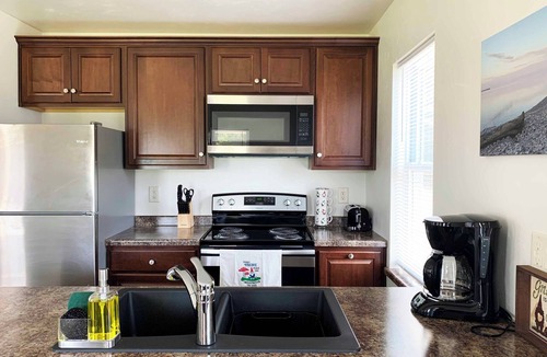 Washington Island House | Dejardin's Island Cottages, The Farmhouse - One Bedroom & Loft