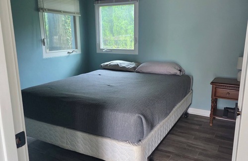 Ludington Cottage | Delightful 2-bedroom cottage #5 with AC in Ludington