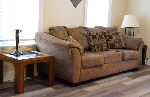 Downtown Kenosha House | Delightful 4-bedroom house with AC in peaceful Kenosha