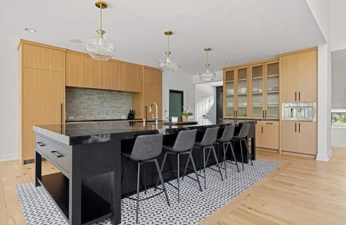 Stevensville House | Dunegrass Path by Juniper Holiday + Home