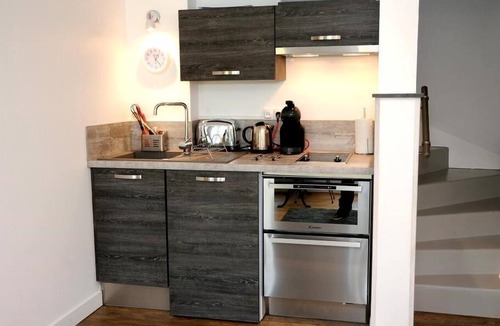 Cognac House | Duplex-Superior-Ensuite with Shower-Park view-Clévacances