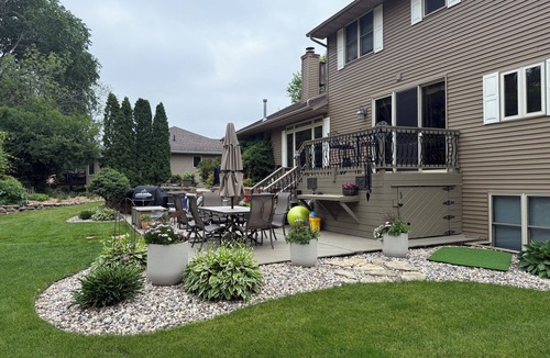 Neenah House | EAA or Pyrotechnics Guild International Events -Executive Home only 20 min away!