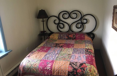 Beachwood-Bluffton House | Eagles Nest Carriage House In Bluffton on Mi Back Dune Lake