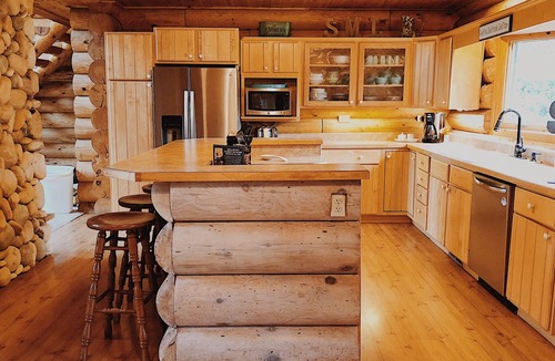 Mesick House | Early June and August 9-13 open dates. Reduced rates!