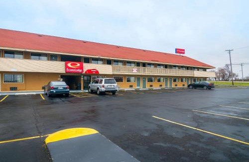 South Holland Cabin | Econo Lodge South Holland - Chicago Southland