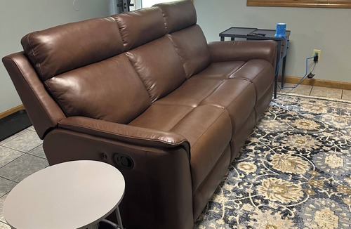 Wabash Apartment | Edge of town unit 1, Comfortable 2 bedroom with queen beds, AC w covered porch