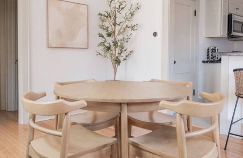 Champaign House | Elegant Family/Pet Friendly Cottage in Coveted Clark Park