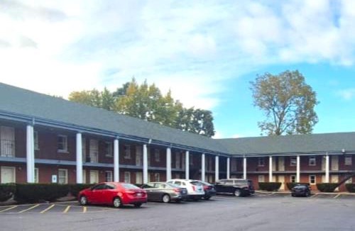 South Holland Hotel | Elite Inn & Suites South Holland Chicago