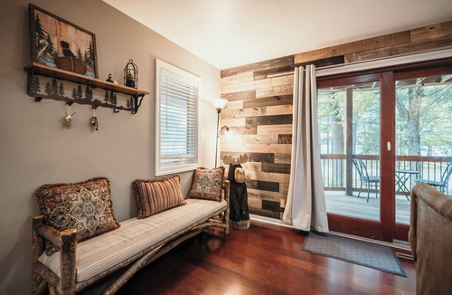 Laona House | Escape to Golf Shores Laona in the Nicolet National Forest!