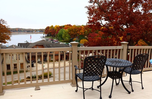 Lauderdale Lakes House | Experience the best of Wisconsin lake living!