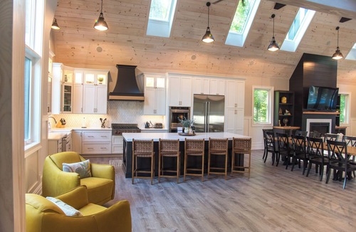 New Buffalo House | Family Friendly Oasis With Private Pool, Hot Tub, and Game Room - Close to Town